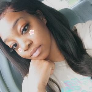 Meet your Posher, Joy